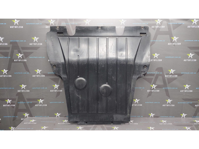 Захист двигуна 8200520829, 8200520832 Renault Clio 3 бу Захист двигуна 8200520829, 8200520832 Renault Clio 3 бу